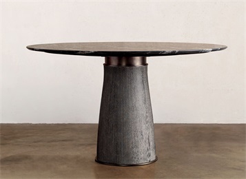 西餐廳現代輕奢實木桌腳