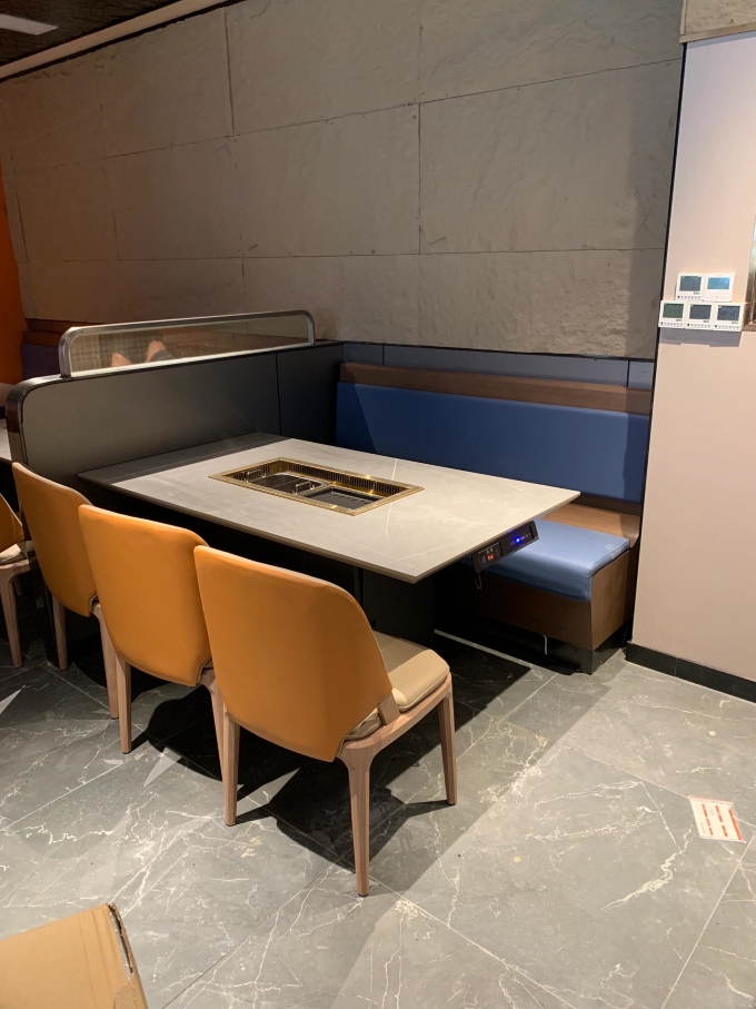 自助火鍋烤肉店無煙淨化烤(kǎo)涮一體桌