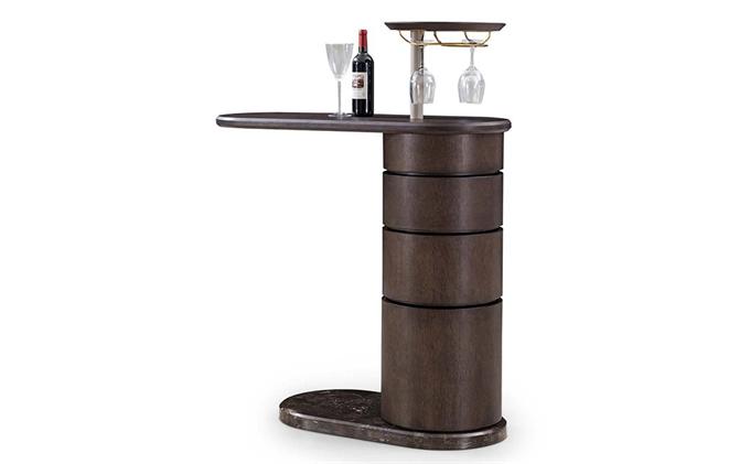 複古小酒(jiǔ)吧橢圓形實木酒吧(ba)台