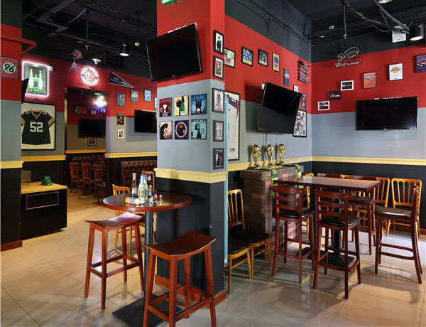 複古酒吧高腳實木桌椅（yǐ）家具