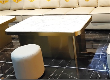 量販式ktv包（bāo）廂香檳金不鏽鋼茶幾