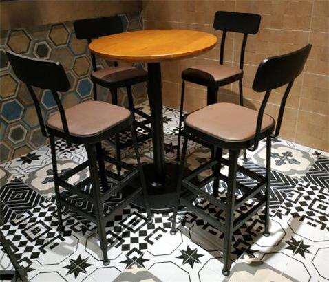 仿古實木（mù）酒（jiǔ）吧（ba）高腳小圓桌