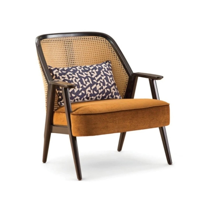 實木編(biān)藤靠背扶手椅