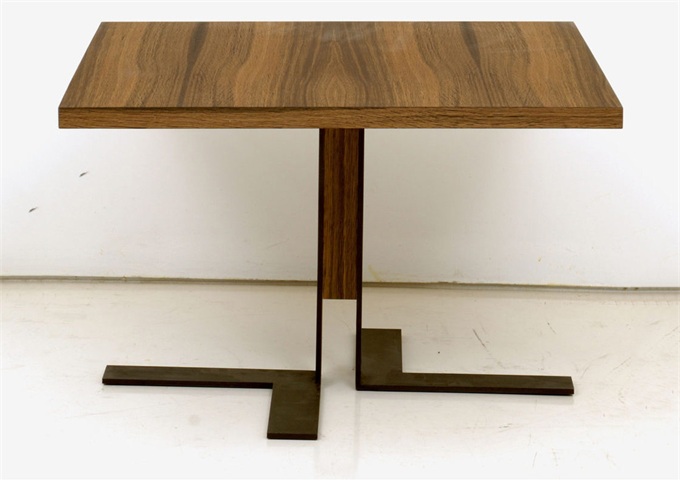 西餐廳鐵藝（yì）桌腳簡約實木西餐桌