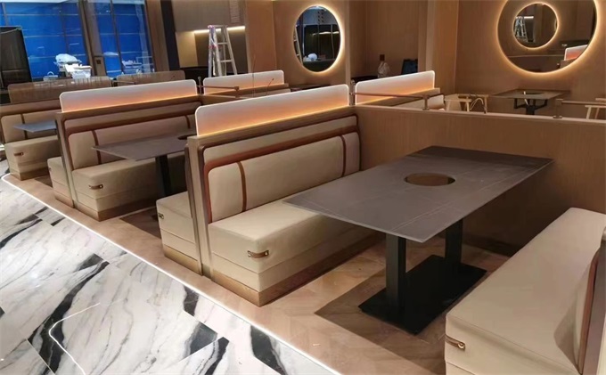 年輕人喜歡什（shí）麽樣的火鍋店裝修風格？-海（hǎi）德利家具