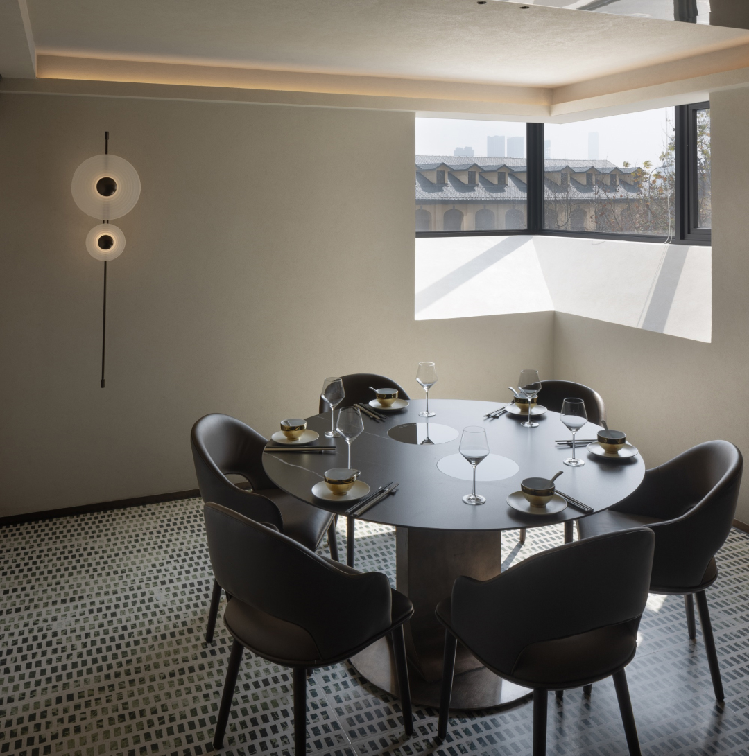 岩板圓形火鍋餐（cān）桌