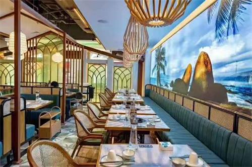 四季椰林椰子雞（jī）餐廳