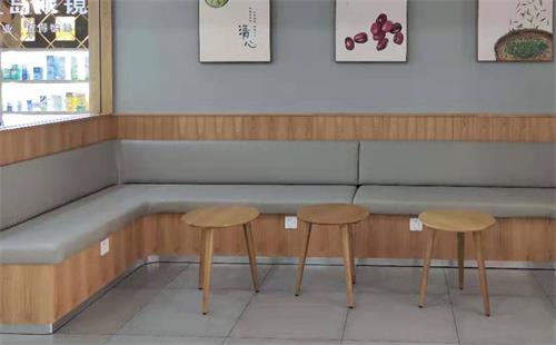 喜茶奶茶店桌（zhuō）椅