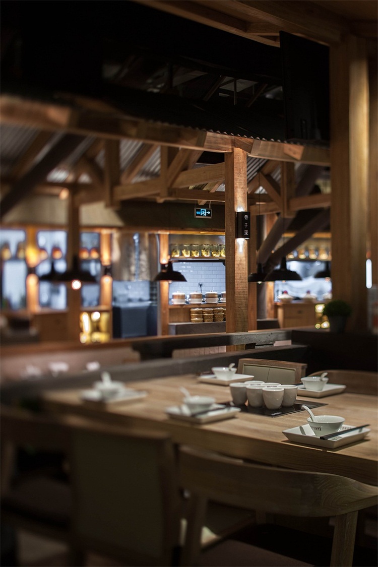 骨湯餐廳空間設計效（xiào）果圖