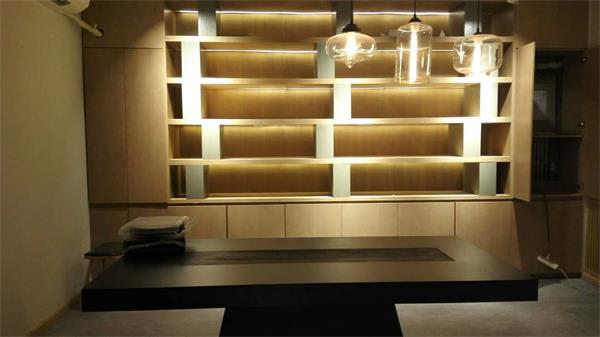 素(sù)芳茶事餐廳家具