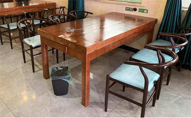 飯店實木(mù)桌椅