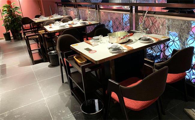 昆明無煙（yān）火鍋桌