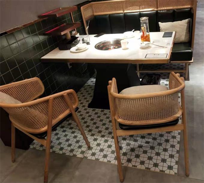 大理（lǐ）石火鍋桌椅