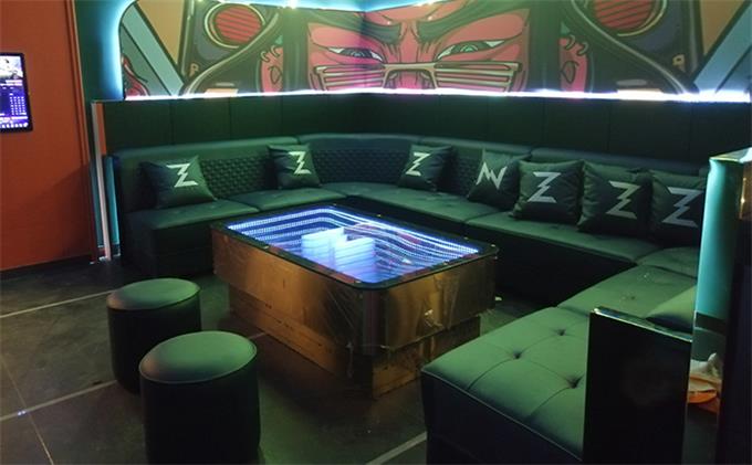 ktv茶（chá）幾沙（shā）發