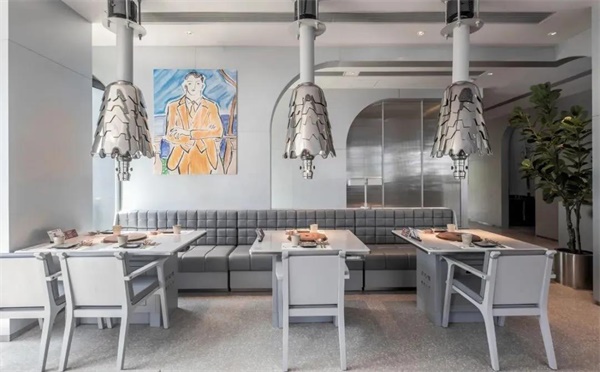 炭(tàn)火烤(kǎo)肉店桌子