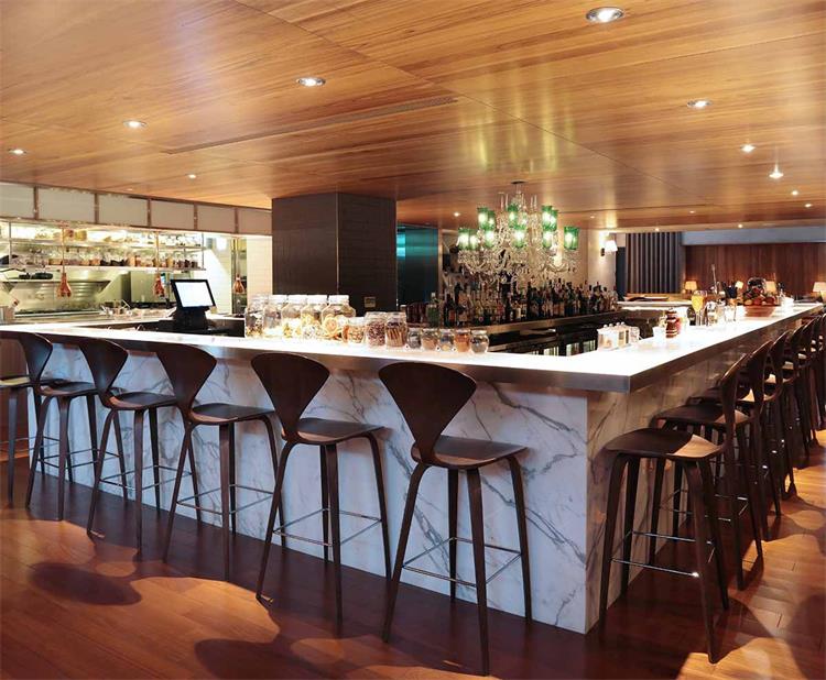 酒吧吧台吧（ba）椅