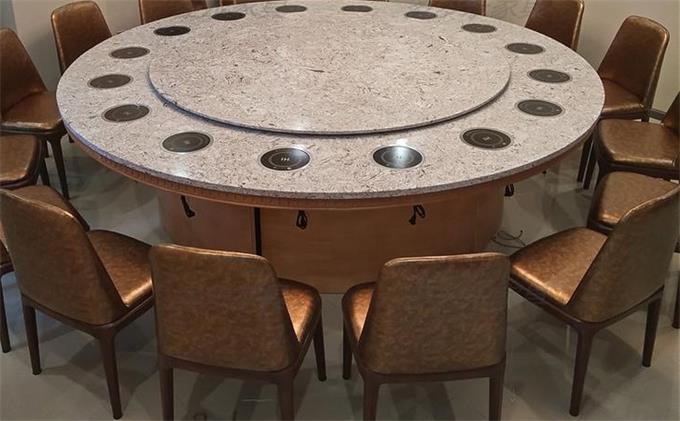 一人一鍋小火（huǒ）鍋（guō）桌