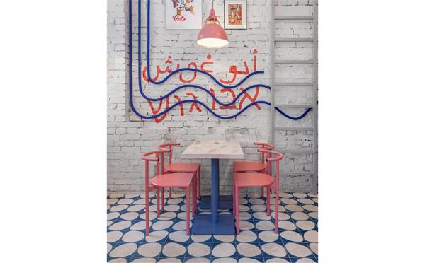 奶茶店桌椅（yǐ）