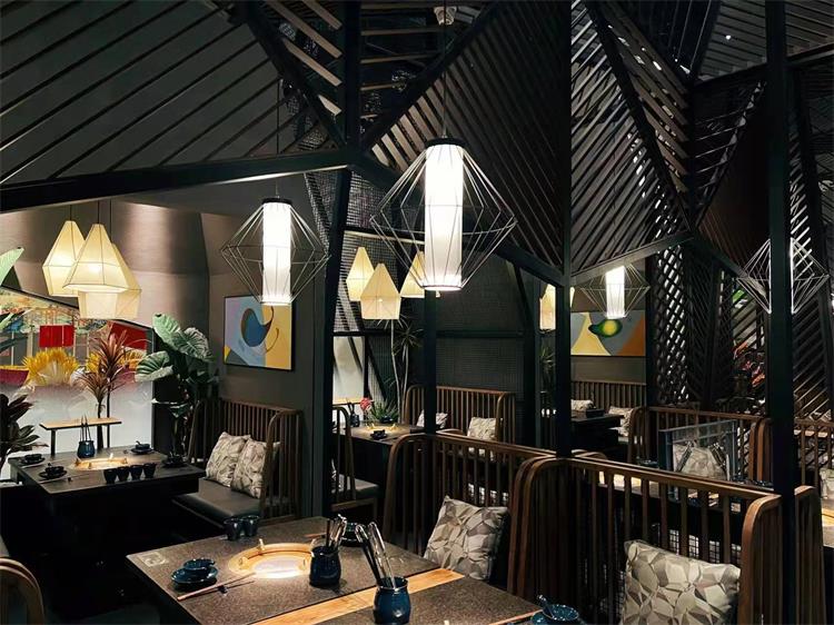 湊湊廣州琶洲（zhōu）保利廣場店（diàn）火鍋桌椅（yǐ）