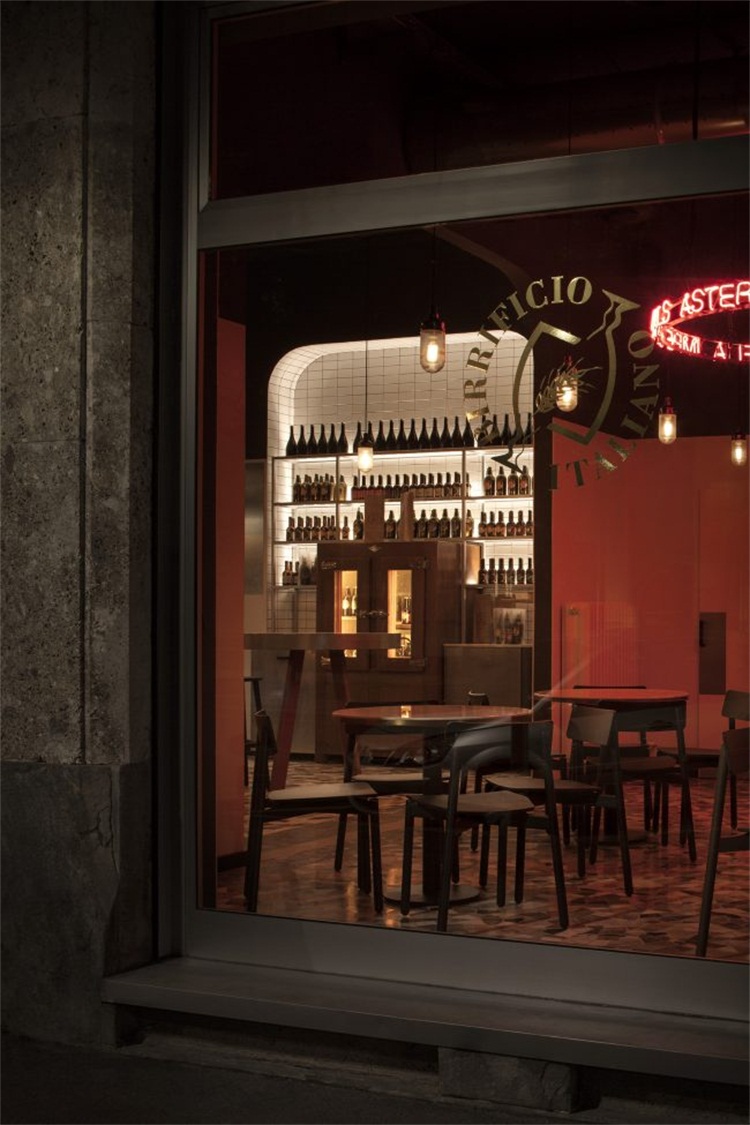 啤酒（jiǔ）吧空間設計效果圖（tú）